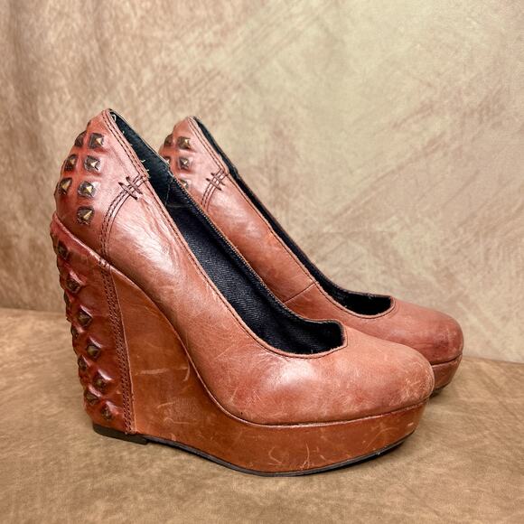Calvin Jeans Hillary High Heel Platform Wedge Studded Heels Dusty Maroon McBling - Picture 1 of 11